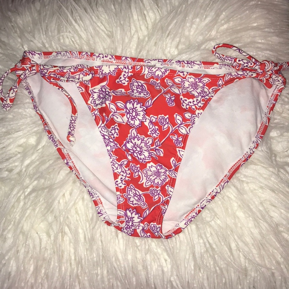 🏊🏻‍♀️Floral swim bottoms 🏊🏻‍♀️